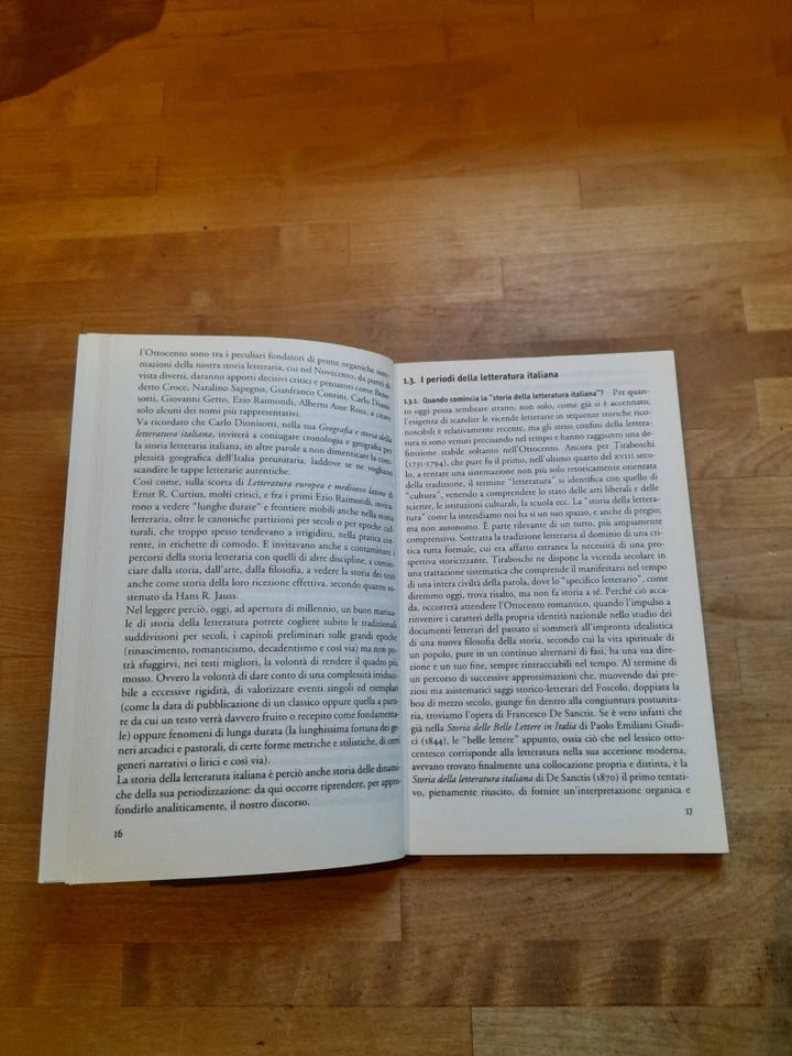 LETTERATURA ITALIANA: SECOLI ED EPOCHE. GIAN MARIO ANSELMI - PAOLO FERRATINI. CAROCCI EDITORE. COLLANA: LE BUSSOLE /16 STUDI LINGUISTICO -LETTERARI. 2° RISTAMPA 2002.