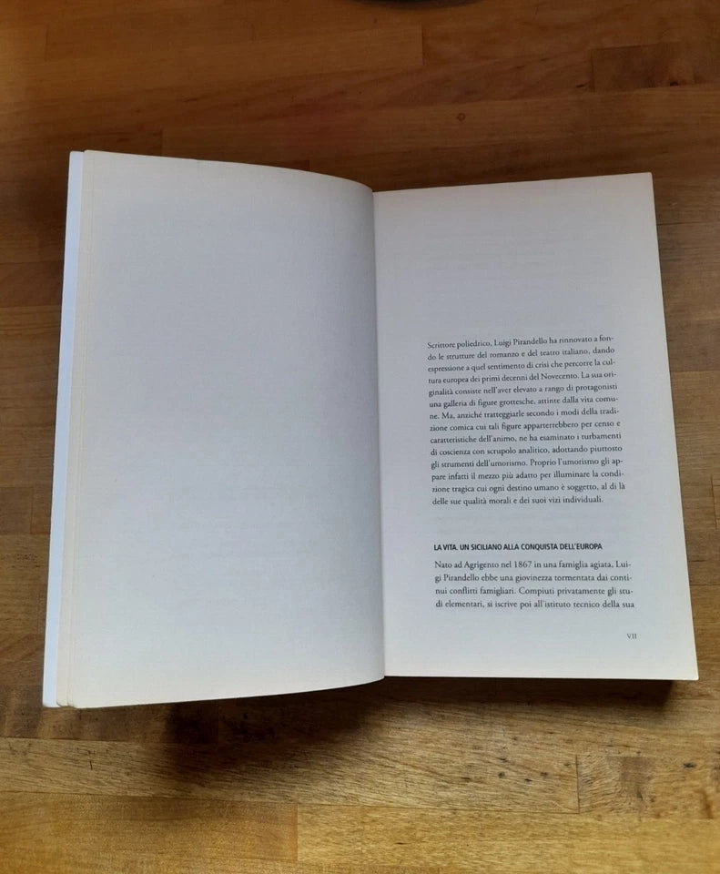 IL FU MATTIA PASCAL. LUIGI PIRANDELLO. MONDOLIBRI EDITORE SU LICENZA ARNOLDO MONDADORI. COLLANA: I SEMPREVERDI LETTERATURE. RISTAMPA 2011.