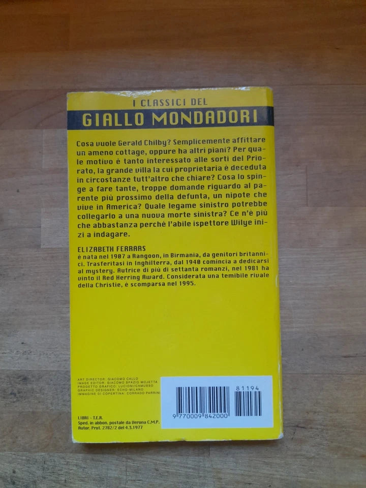 ASSASSINO ALLO SPECCHIO. ELIZABETH FERRARS. I CLASSICI DEL GIALLO MONDADORI 1194. MONDADORI EDITORE 2008.