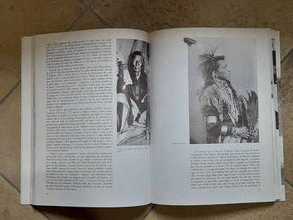 SONO TRA NOI. STORIA DEL GENOCIDIO DEGLI INDIANI D'AMERICA. ENZO BRASCHI. MURSIA EDITRICE. RISTAMPA 1995. COLLANA: STORIA E DOCUMENTI 145.