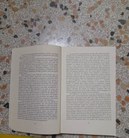 IL GUSTO DEL LEGGERE. LA LETTURA DEL TESTO DI NARRATIVA NELLA SCUOLA. LETIZIA PIOCHI. FRANCO ANGELI EDITORE. RISTAMPA 1989. COLLANA: CENTRO STUDI "BRUNO CERRI" 146.11.