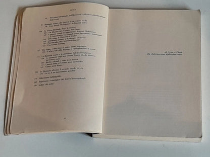 UNA STORIA DELLA BIENNALE TEATRO. 1934-1995. LAMBERTO TREZZINI. MARSILIO EDITORI. COLLANA: RICERCHE. RISTAMPA 1999.