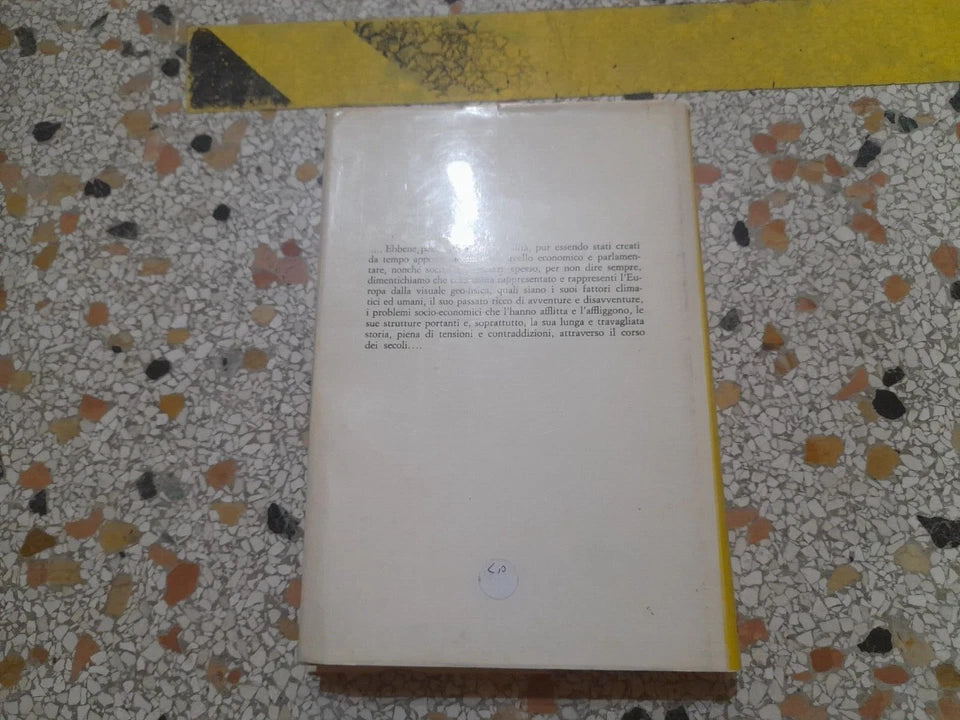UNA PATRIA CHIAMATA EUROPA. ALBERTO TURA. PONTE NUOVO EDITRICE BOLOGNA. 1° EDIZIONE 1979.