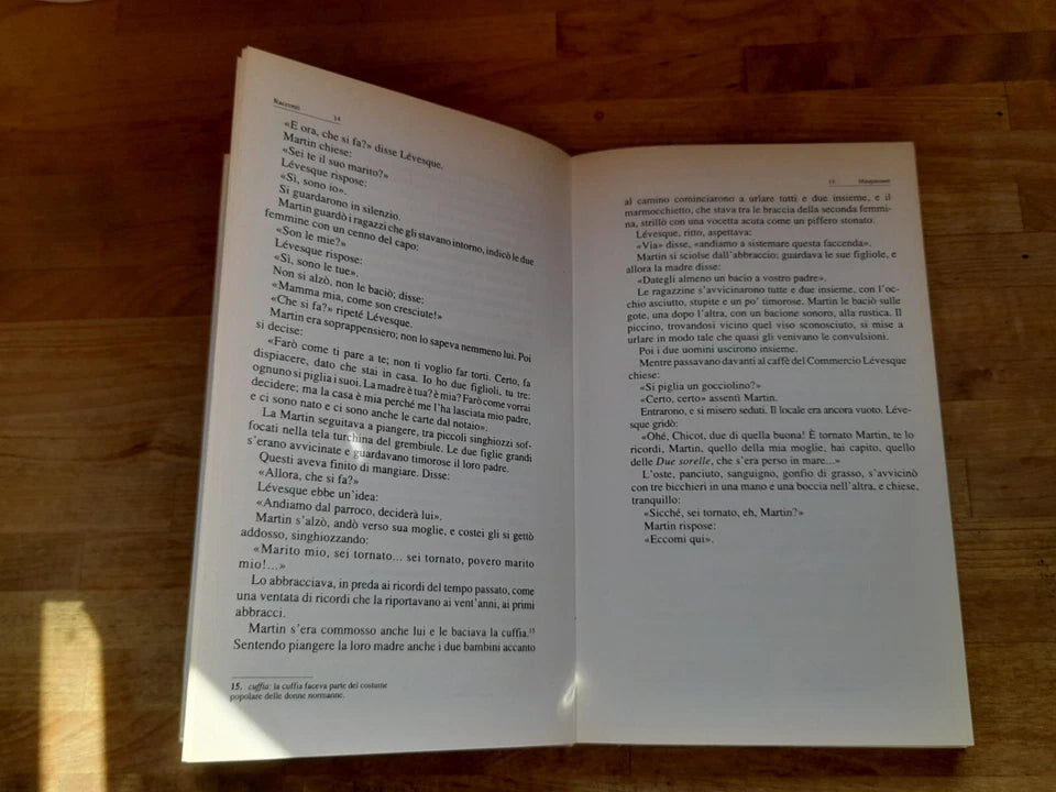 SUL FIUME E ALTRI RACCONTI. GUY DE MAPASSANT. EDIZIONI SCOLASTICHE MONDADORI. RISTAMPA 1992.  COLLANA: I CLASSICI DELLA NARRATIVA - LA BOTTEGA DEL LETTORE.