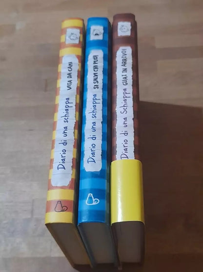 DIARIO DI UNA SCHIAPPA. LOTTO DI 4 VOLUMI. JEFF KINNEY. IL CASTORO EDITRICE 2013.
