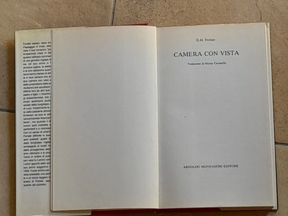 CAMERA CON VISTA. E.M. FORSTER. MONDADORI EDITORE. 1° EDIZIONE SETTEMBRE 1986. COLLANA: OMNIBUS.