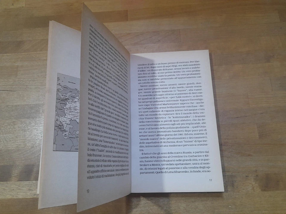 RUSSIA CHE SUCCEDE NEL PAESE PIU' GRANDE DEL MONDO. CLAUDIO FRACASSI. LIBERA INFORMAZIONE EDITRICE. 1° EDIZIONE 1996. COLLANA: I LIBRI DELL'ALTRITALIA.
