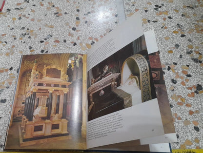 L'ABBAZIA DI WESTMINSTER. CLAUDIO GORLIER. DE AGOSTINI 1982. COLLANA: DOCUMENTI D'ARTE.