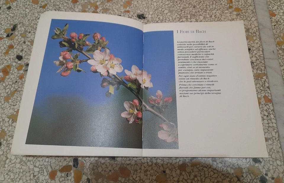 I FIORI DI BACH. SIGRID SCHMIDT. 1° EDIZIONE 1995. RED EDIZIONI. COLLANA: CORPOMENTE.