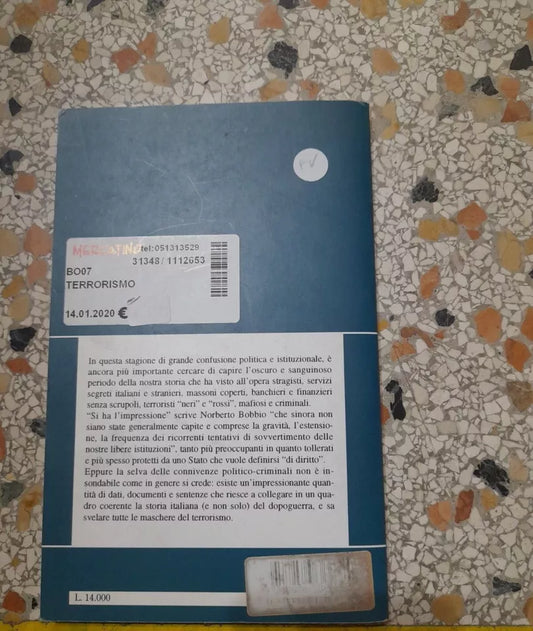 IL TERRORISMO E LE SUE MASCHERE. L'USO POLITICO DELLE STRAGI. ASSOCIAZIONE FAMILIARI VITTIME PER STRAGI. PENDRAGON EDITORE 1996.
