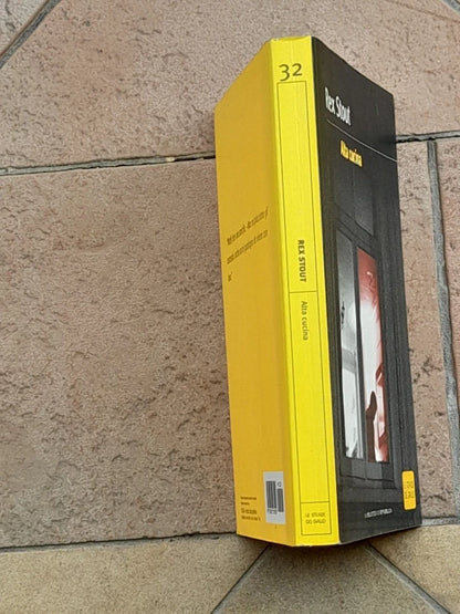 ALTA CUCINA. REX STOUT. COLLANA: LE STRADE DEL GIALLO 32. EDIZIONE SPECIALE LA BIBLIOTECA DI REPUBBLICA, SU LICENZA ARNOLDO MONDADORI 2004.