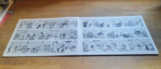IL TOPOLINO D'ORO. TOPOLINO E L' ELEFANTE - TOPOLINO NEL PAESE DEI CALIFFI. MONDADADORI EDITORE. VOL XII. STRISCE GIORNALIERE. PUBBLICAZIONE MENSILE N°12 - GIUGNO 1971. WALT DISNEY.
