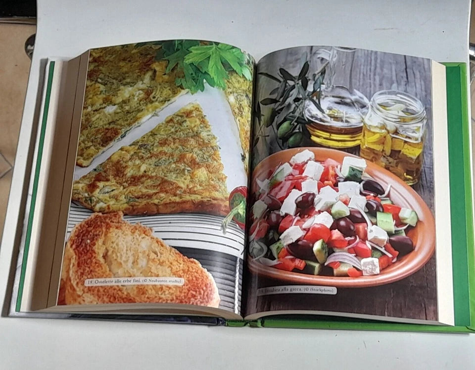 500 RICETTE SENZA GRASSI. ALBA ALLOTTA. NEWTON COMPTON EDITORI. 1° EDIZIONE 2016. COLLANA: MANUALI DI CUCINA.