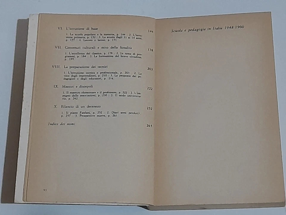 SCUOLA E PEDAGOGIA IN ITALIA 1948-1960. TINA TOMASI. EDITORI RIUNITI. 1° EDIZIONE 1977. COLLANA: PAIDEIA 60.