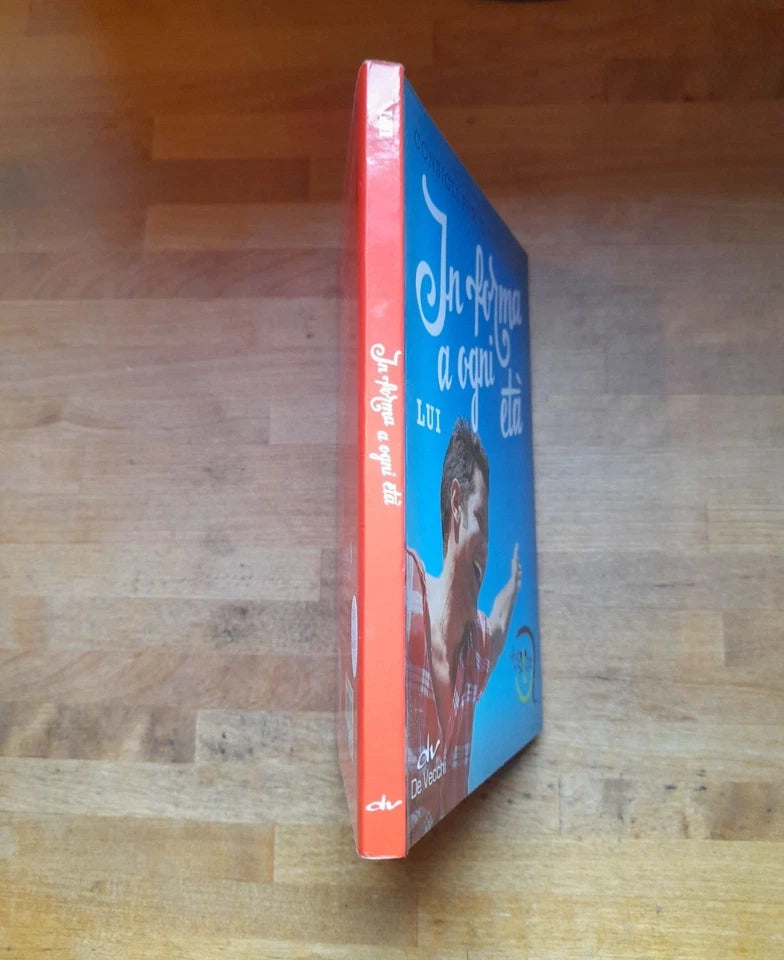 IN FORMA A OGNI ETA'. LUI. AA.VV. DE VECCHI EDITORE. 1° EDIZIONE MAGGIO 2014. COLLANA: INTERMEDIA - RITRATTO DELLA SALUTE.