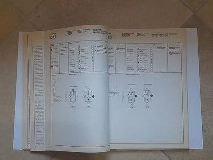 UN SISTEMA EDILIZIO PER LA SCUOLA SECONDARIA SUPERIORE. EDIZIONI LUIGI PARMA. 1° EDIZIONE 1980. COLLANA: SAIE. AA.VV.