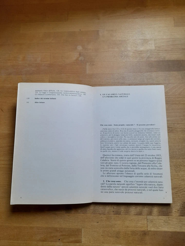 CALAMITA' NATURALI. PAOLO MIGLIORINI. EDITORI RIUNITI, 1981. COLLANA: LIBRI DI BASE 13.