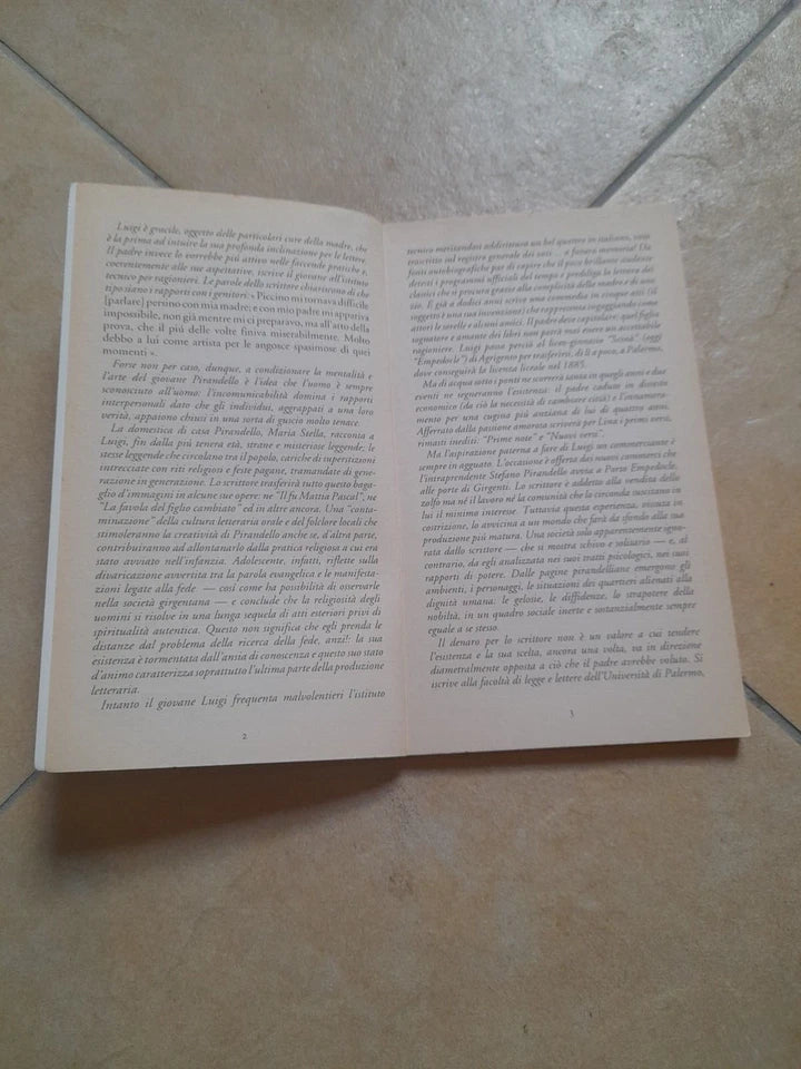 LA GIARA E ALTRI RACCONTI. LUIGI PIRANDELLO. TASCABILI LA SPIGA. COLLANA: I DAVID 29.  RISTAMPA 1993.