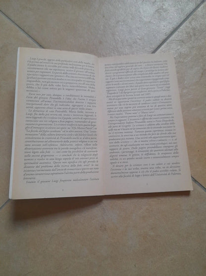 LA GIARA E ALTRI RACCONTI. LUIGI PIRANDELLO. TASCABILI LA SPIGA. COLLANA: I DAVID 29.  RISTAMPA 1993.
