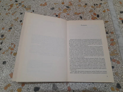 REIKI. WALTER LüBECK. ARMENIA EDITRICE. COLLANA: L'ALTRA MEDICINA. RISTAMPA 1995. ILLUSTRATO IN B/N.