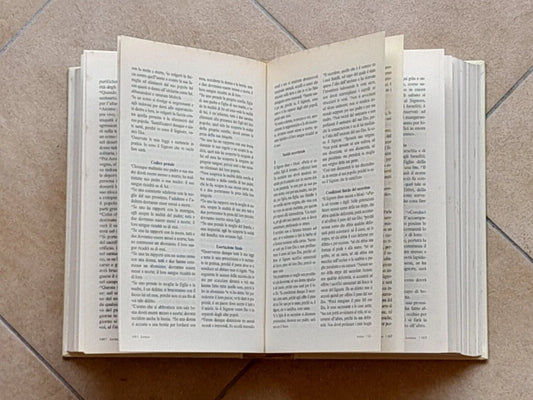 LA BIBBIA ANTICO TESTAMENTO. GENESI - 2 SAMUELE. DIEGO MANETTI - STEFANO ZUFFI. RISTAMPA MONDADORI 2006. COLLANA: I GRANDI LIBRI DELLA RELIGIONE. EDIZIONE SPECIALE PER TV SORRISI E CANZONI.