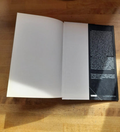 LE UOVA DI DRAGO. PIETRANGELO BUTTAFUOCO. MONDADORI EDITORE. 3° EDIZIONE NOVEMBRE 2005. UNA STORIA VERA AL TEATRO DEI PUPI. COLLANA: SCRITTORI ITALIANI E STRANIERI.