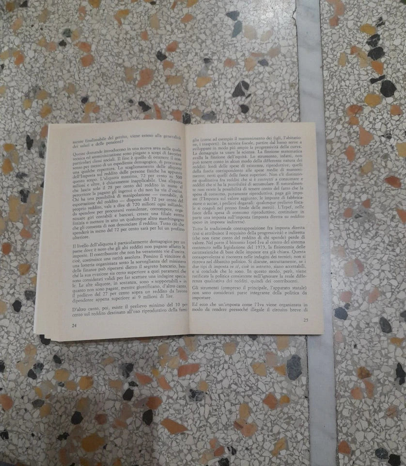 I FUORILEGGE DEL FISCO. ARVEDO FORNI. EDITORI RIUNITI. 1° EDIZIONE 1981. COLLANA: TENDENZE 8.