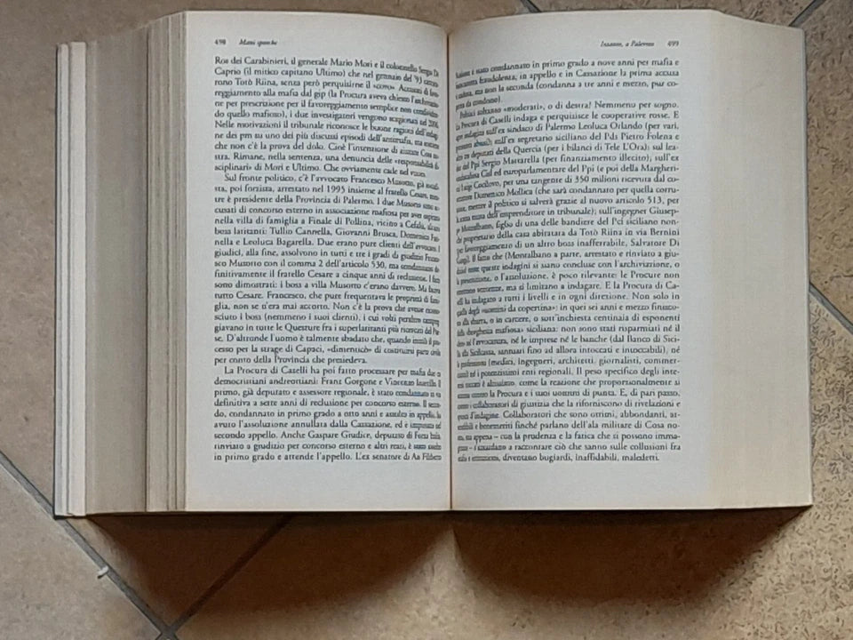 MANI SPORCHE. 2001-2007. GIANNI BARBACETTO - PETER GOMEZ - MARCO TRAVAGLIO. CHIARELETTERE EDITORE. COLLANA: INCHIESTE E REPORTAGE. 6° EDIZIONE MARZO 2008.