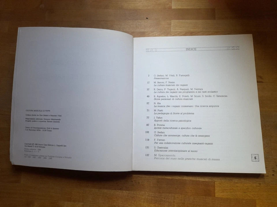 MUSICA NELLA SCUOLA E CULTURA DEI RAGAZZI. STEFANI-VITALI. CAPPELLI EDITORE. 1° EDIZIONE CAPPELLI 1988. COLLANA: CULTURA MUSICALE DI TUTTI.