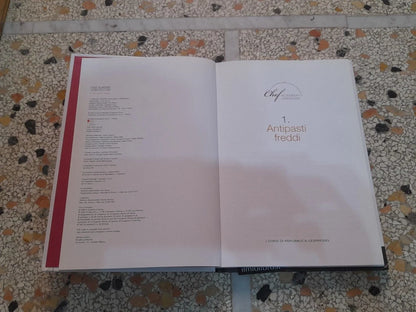 CHEF ACADEMY. 1. ANTIPASTI FREDDI. LIBRO E RICETTE FILMATE. CON 2 DVD. REPUBBLICA - L'ESPRESSO. AA.VV. 1° EDIZIONE 2009.