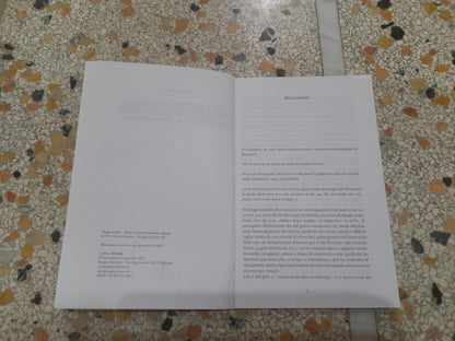 GIAPPOMINCHIA. STUDIO SEMISERIO SUL FANATISMO NIPPOFILO. GIULIA MARINO. KAPPA EDIZIONI. 1° EDIZIONE 2011. COLLANA: SVAGHI.