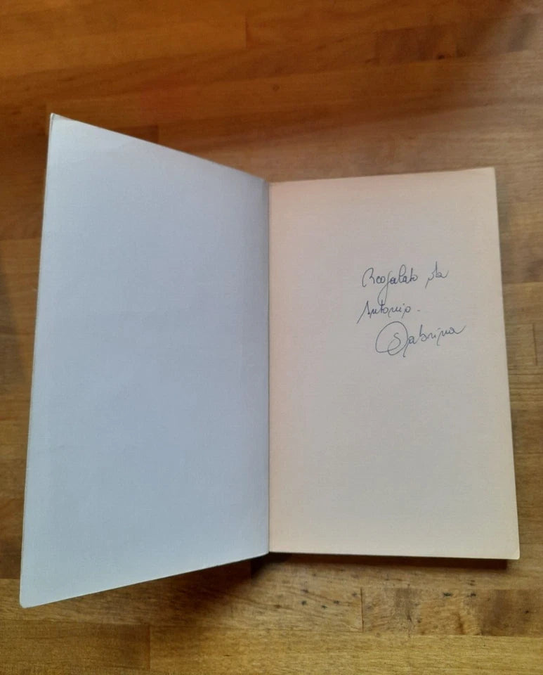 E' TUTTO GRASSO CHE VOLA. ELOGIO DELL'OPULENZA. RICHARD KLEIN. FELTRINELLI EDITORE. COLLANA: UNIVERSALE ECONOMICA FELTRINELLI 1484.  1° EDIZIONE 1998.