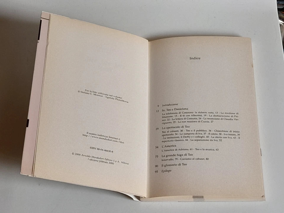 VAI , VAI, VAI, TEO! TEO TEOCOLI. MONDADORI EDITORE. COLLANA: BIBLIOTECA UMORISTICA MONDADORI.  1° EDIZIONE,FEBBRAIO 2000.