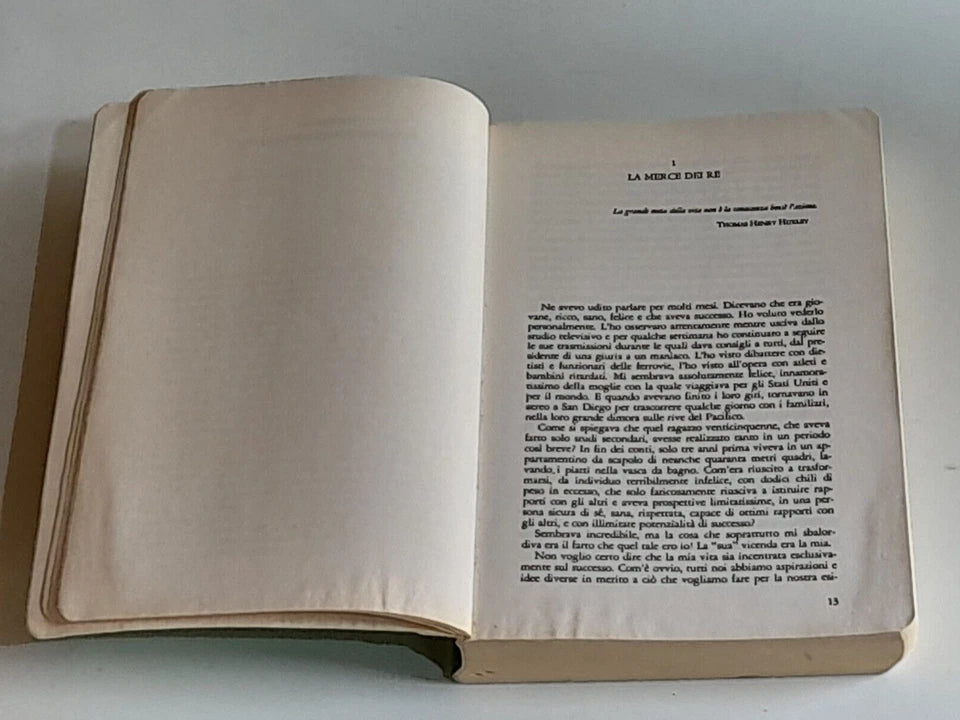 COME OTTENERE IL MEGLIO DA SE E DAGLI ALTRI. ANTHONY ROBBINS. BOMPIANI-GIUNTI EDITORI. 1° EDIZIONE 2017. COLLANA: I GRANDI TASCABILI BOMPIANI 211.