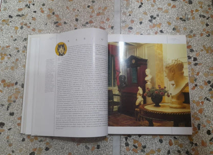 PERSONAGGI E CASE FAMOSE. ABITARE CON STILE NELLE METROPOLI D'EUROPA E D'AMERICA. ELIZABETH HEYERT. EDITORIALE GIORGIO MONDADORI. EDIZIONE ITALIANA ILLUSTRATA, SETTEMBRE 1990.