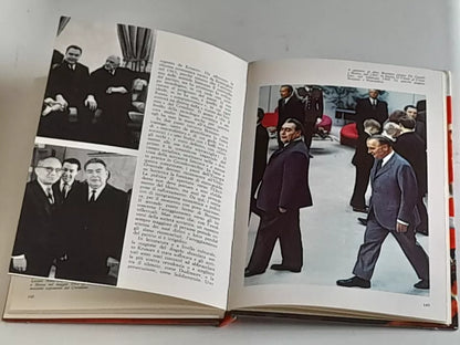 GLI UOMINI DEL CREMLINO. I GRANDI NOMI DEL XX SECOLO VOLUME 2. AA.VV. ISTITUTO GEOGRAFICO DE AGOSTINI - NOVARA. 1° EDIZIONE 1973.