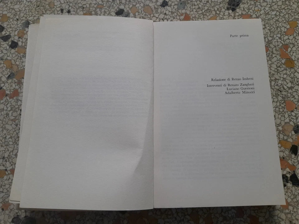 BOLOGNA QUALE FUTURO. EDITORI RIUNITI. LUCIANO GUERZONI, RENZO IMBENI, RENATO ZANGHERI, ADALBERTO MINUCCI. 1° EDIZIONE 1982.
